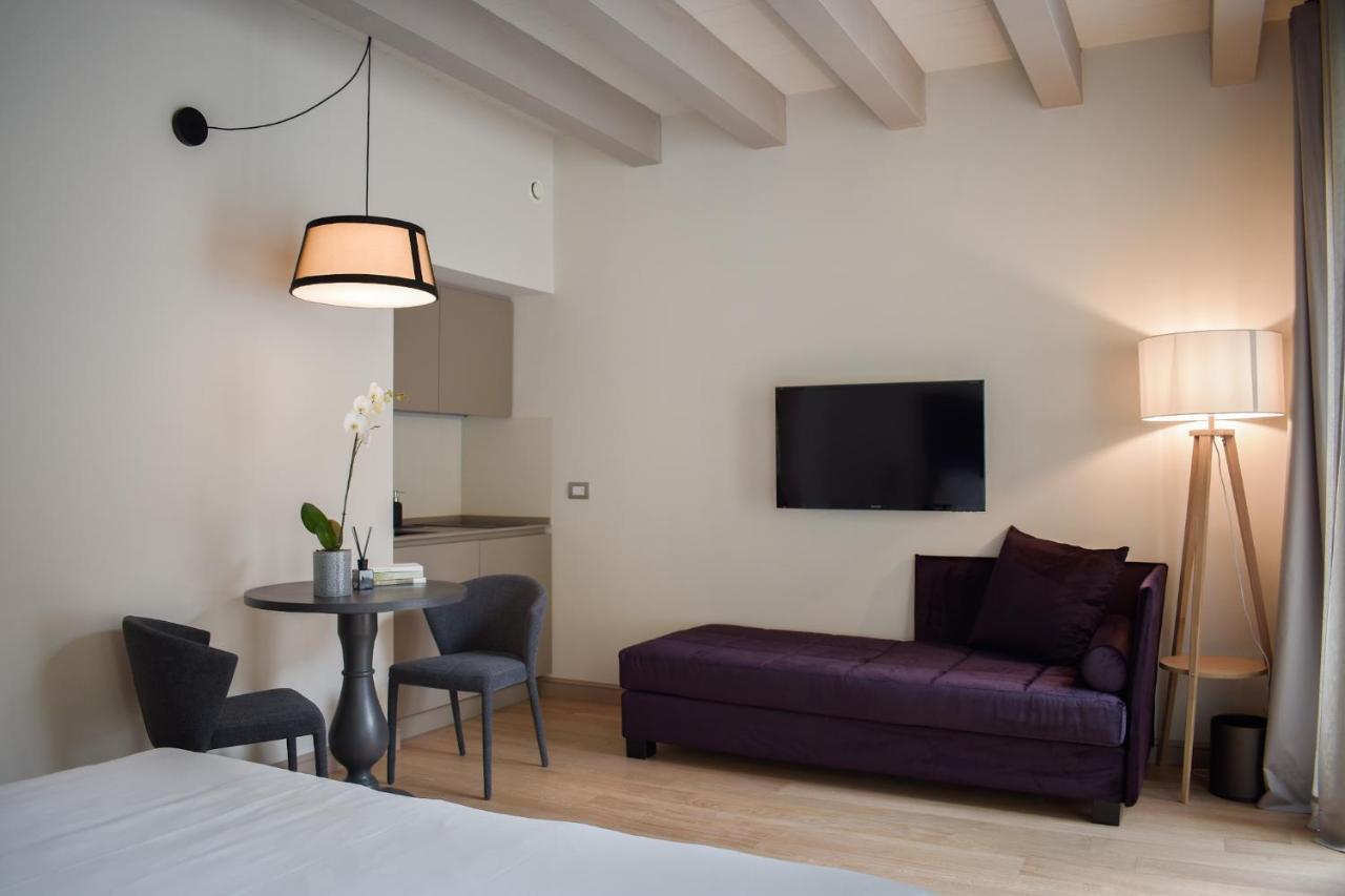 Opera35 Boutique Hotel トリノ エクステリア 写真